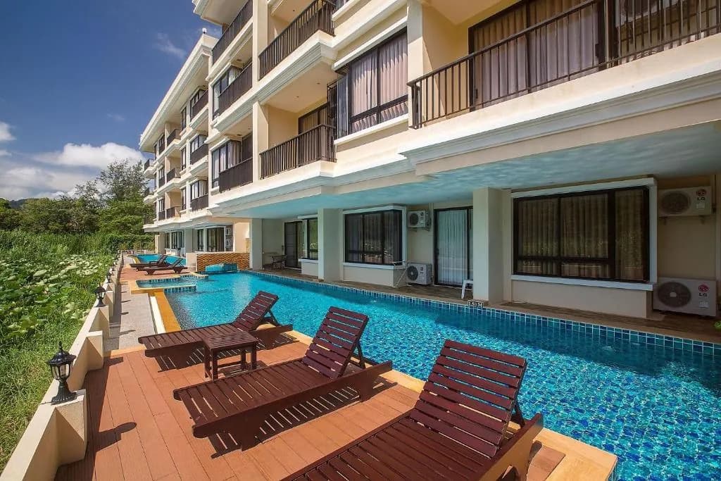 The Lago Apartments by TropicLook