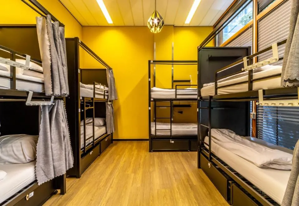 Hostelle - Female Only Hostel