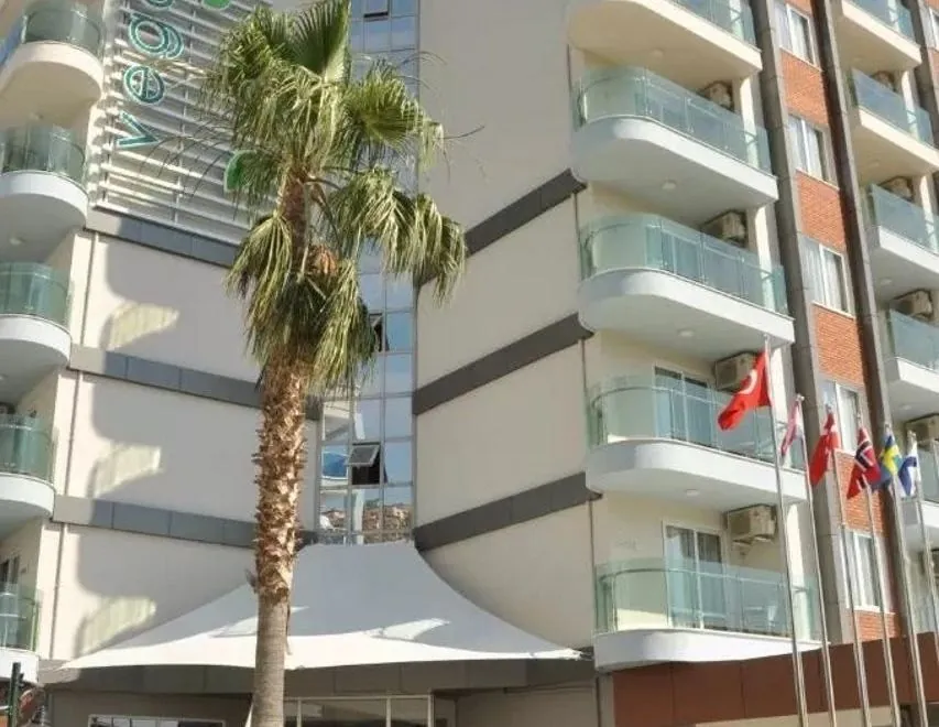 Vega Green Apart Hotel