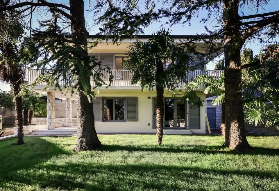 Forgotten Garden Villa