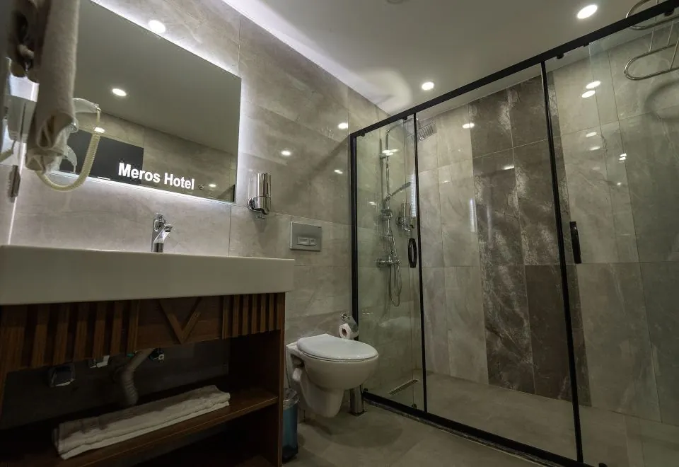 MEROS HOTEL