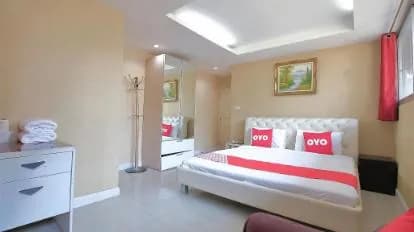 OYO 102 Diamond Residence Silom