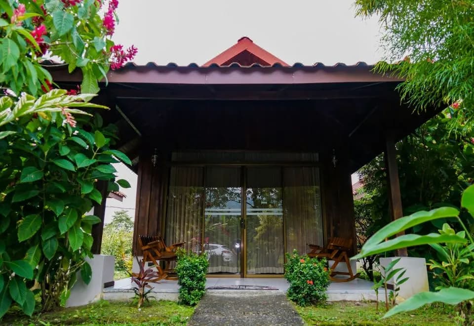 Arenal History Inn