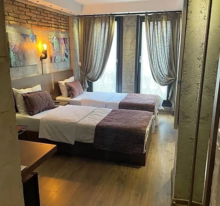 Elibol Hotel Old City