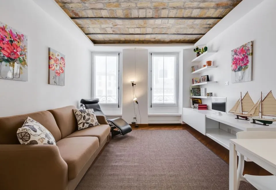 Piazza Navona-Coronari House
