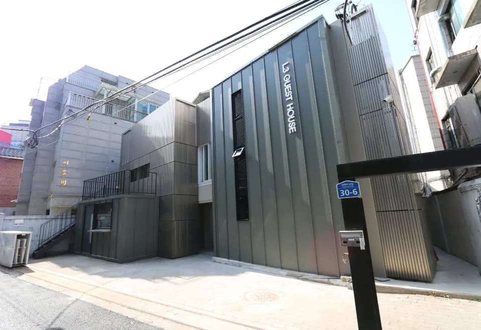 L3 guesthouse
