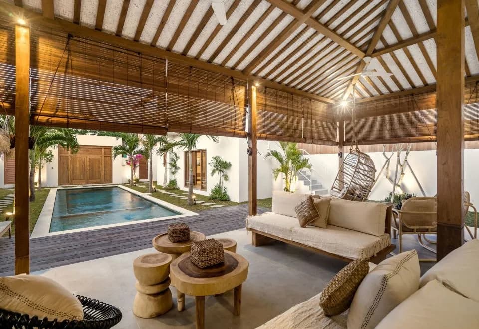 Villa Parasol by Alfred in Bali