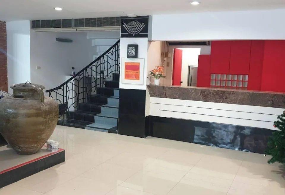 Zen Hotel @18