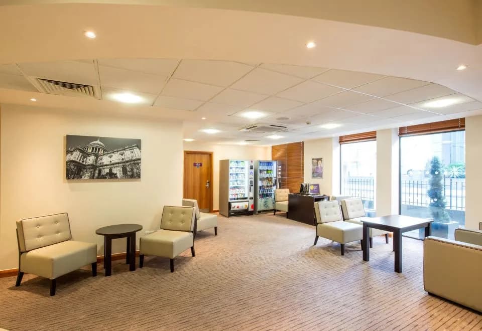 Premier Inn London City (Tower Hill)