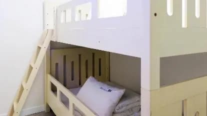 Roadhouse Myeongdong Guesthouse