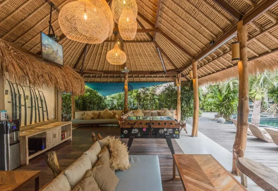The Green Room Seminyak - Hostel