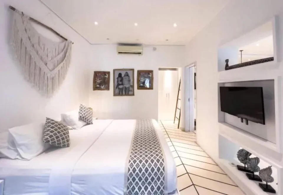 The Green Room Seminyak - Hostel