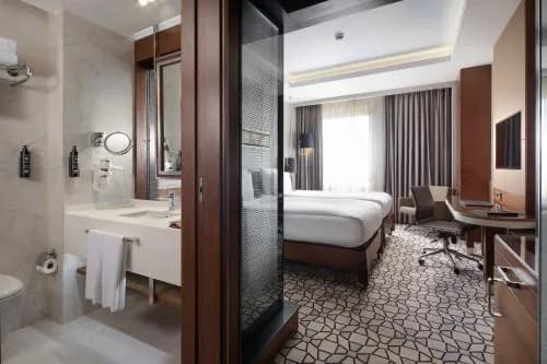 Royal Stay Palace Hotel