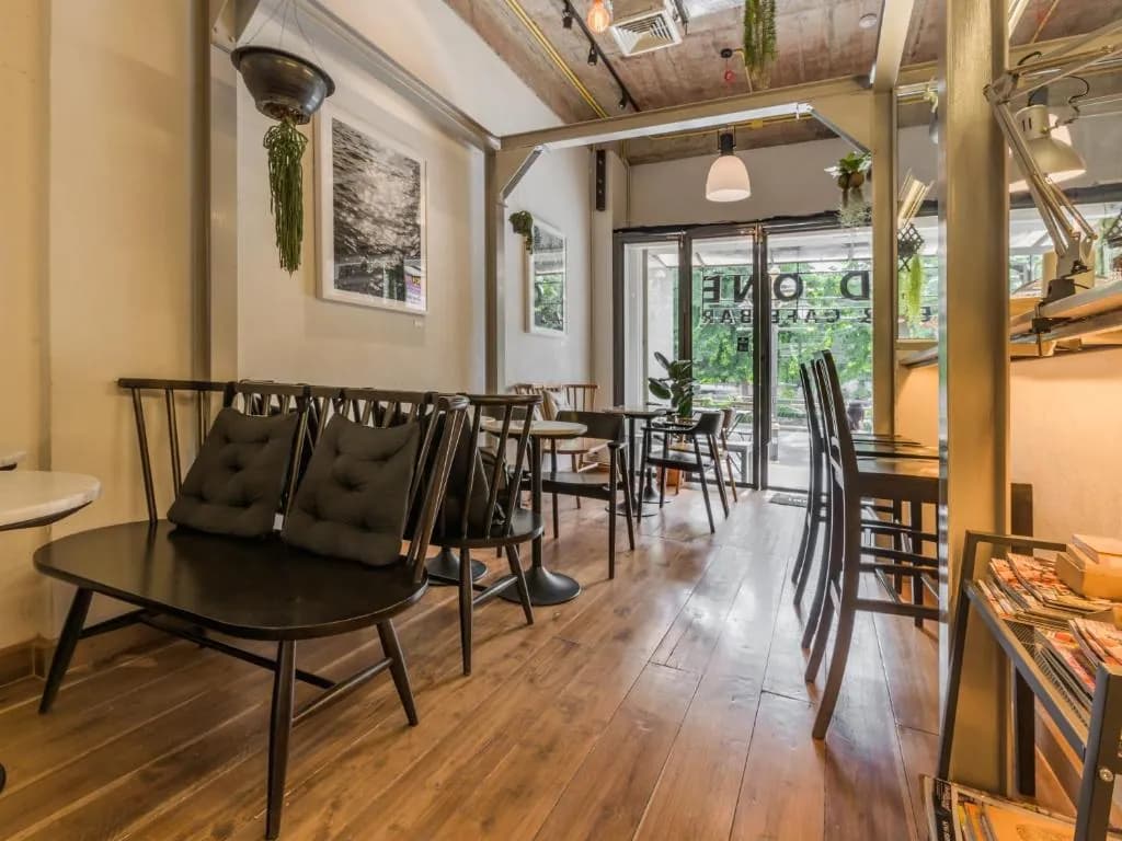 Good One Hostel & Cafe Bar