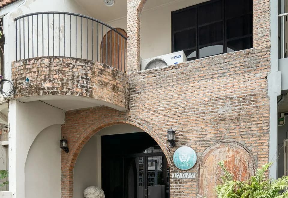 Designer House Asoke, Sukhumvit