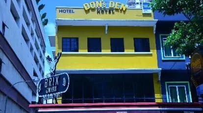 Dons Den Hotel