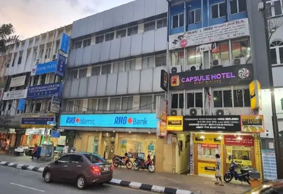 OYO 91036 J CAPSULE HOTEL @ JALAN BUKIT BINTANG