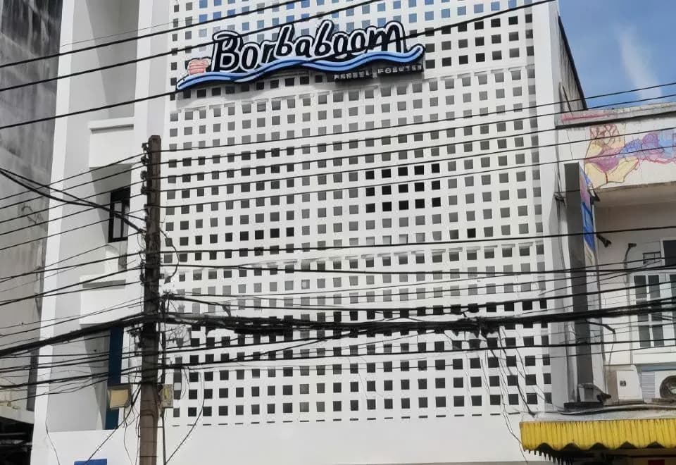 Borbaboom Phuket Poshtel & Hostel