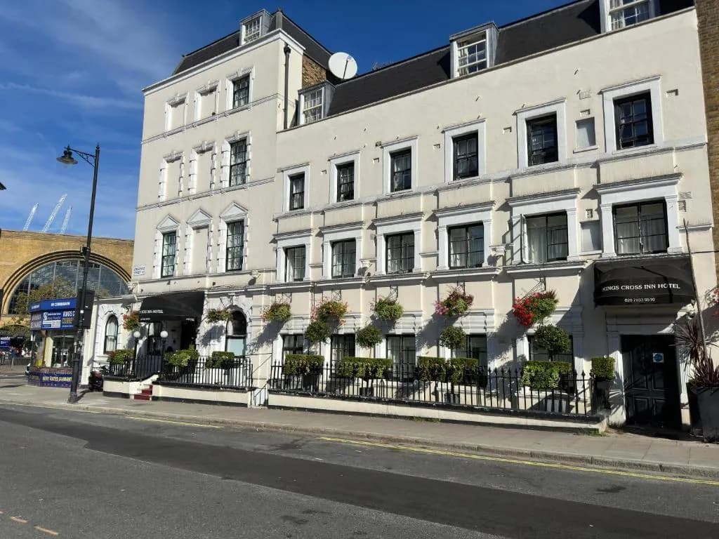 Kings Cross Inn Hotel