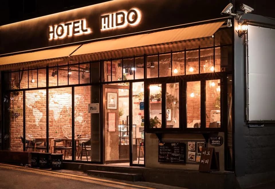 Hotel MIDO Myeongdong