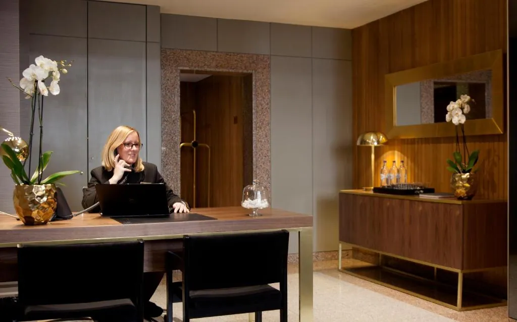 Altis Suites