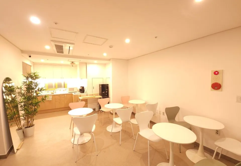 OYO Hostel Myeongdong 2