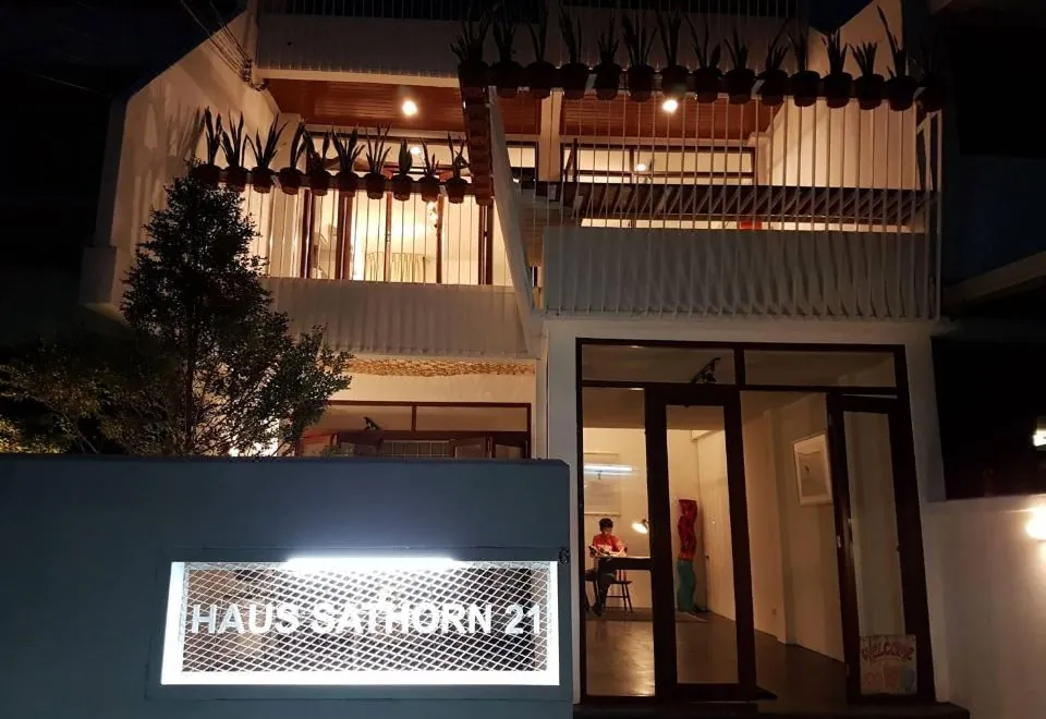 Haus Sathorn 21