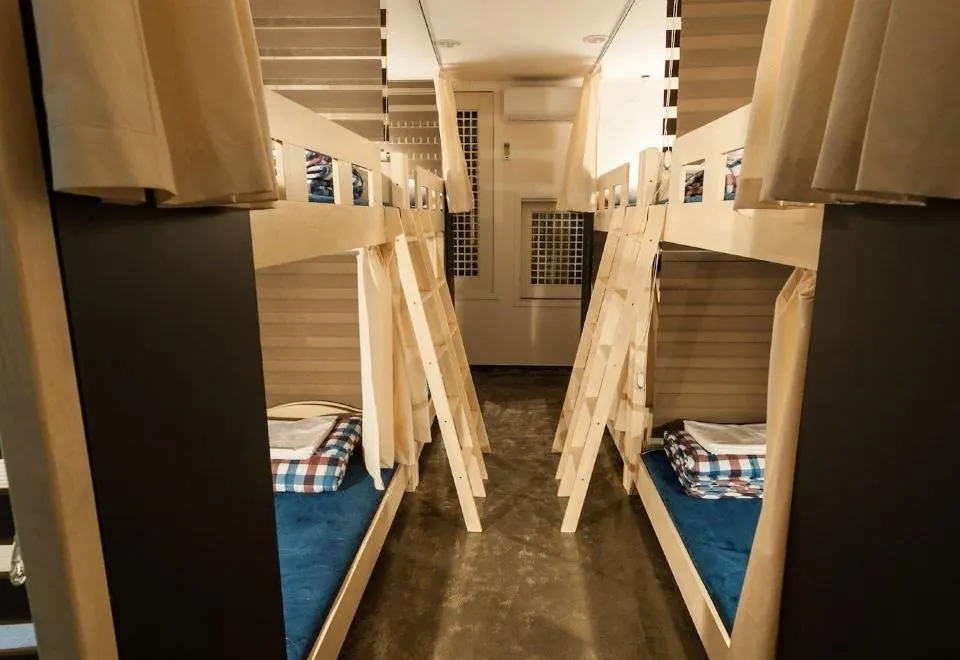 Inno Hostel & Pub Lounge Hongdae