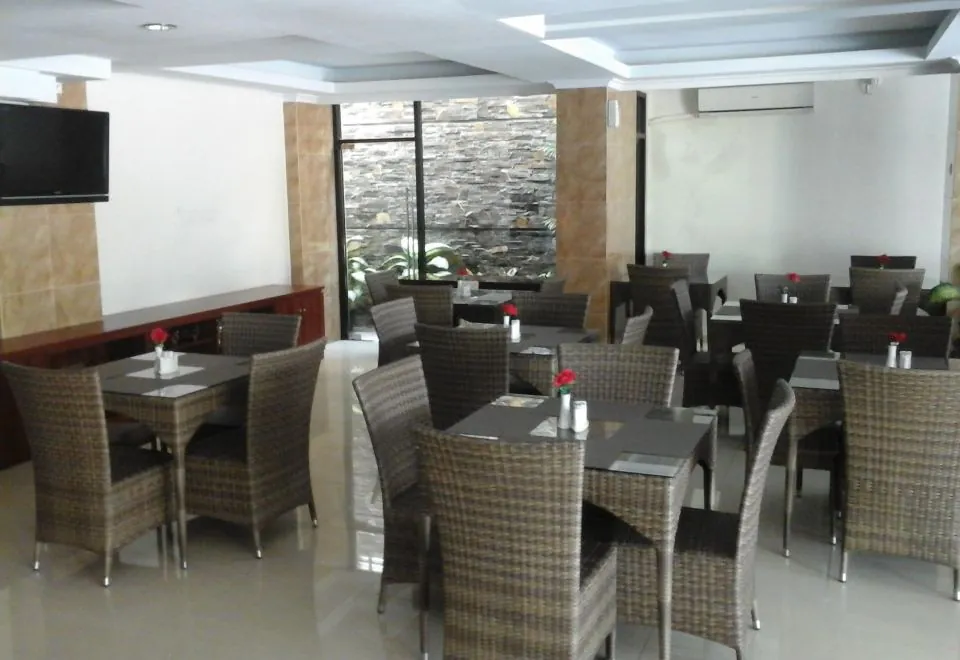 Maranatha Grand Hotel