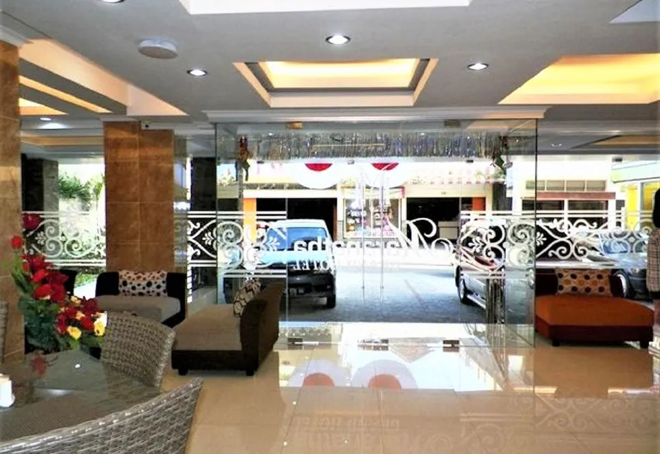 Maranatha Grand Hotel