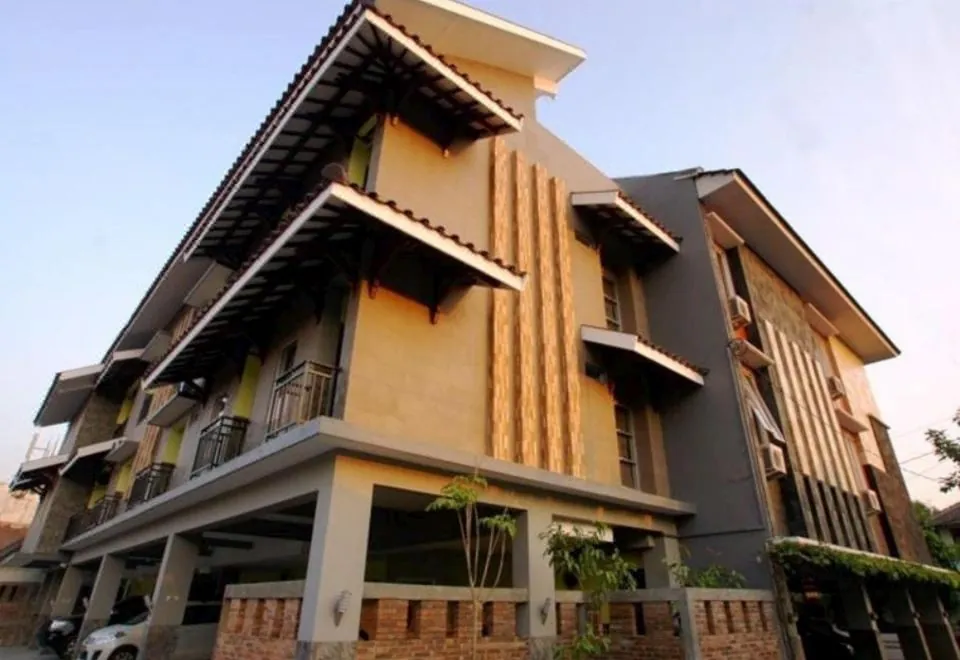 Oasis Studio Hotel Satu