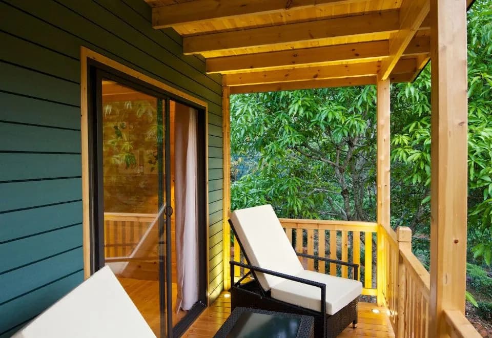Mountbatten Bungalow- Thema Collection