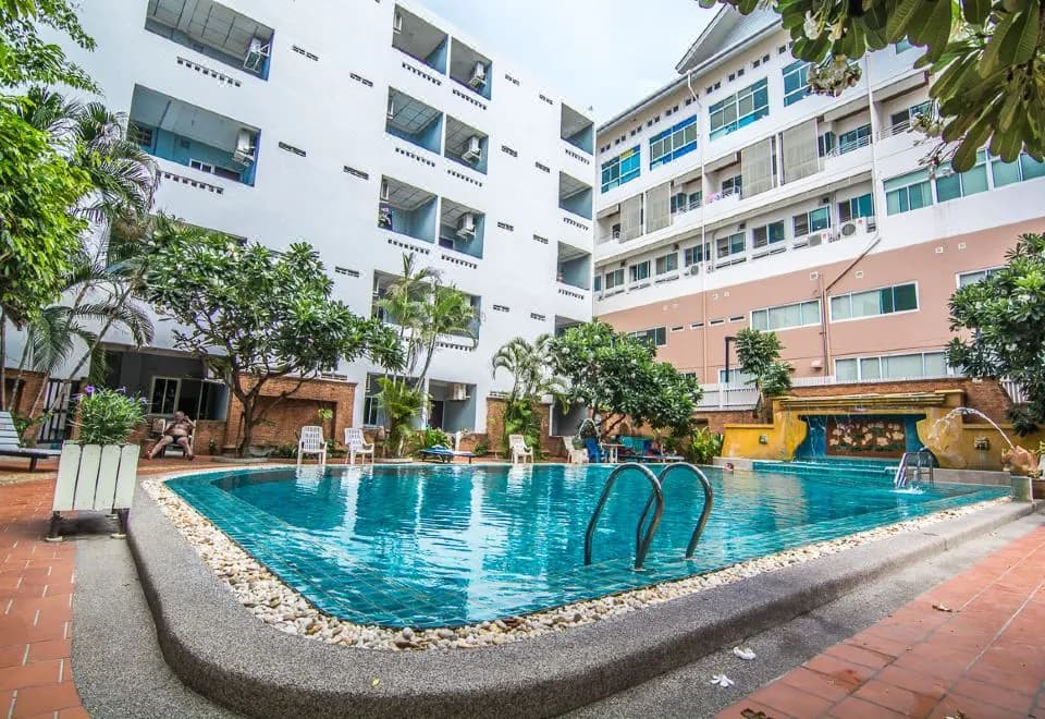 Sutus Court 2