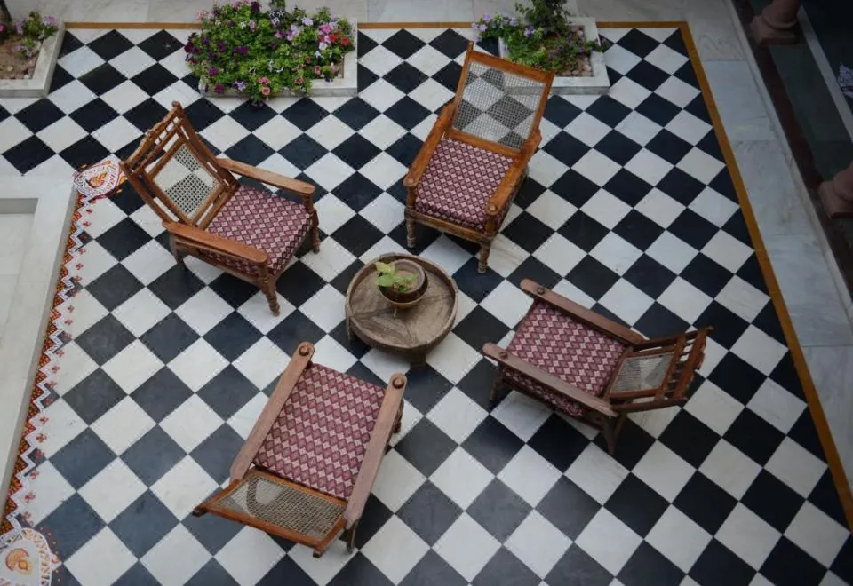 Ratan Vilas