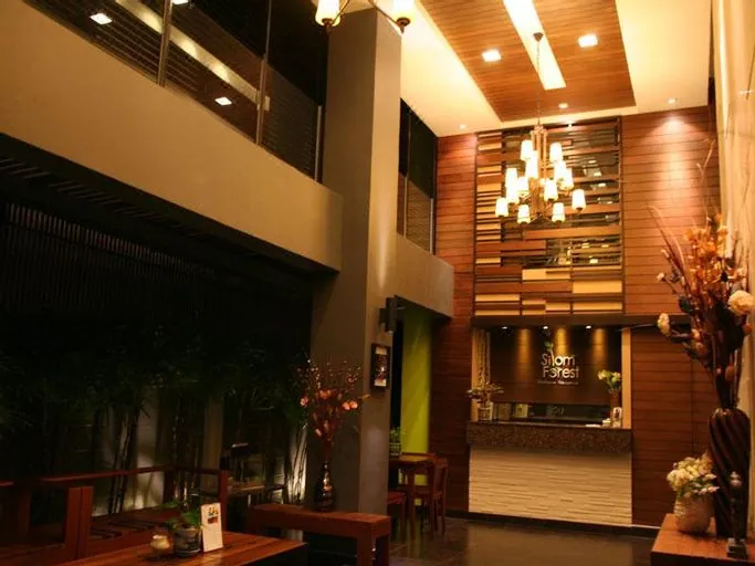 Silom Forest Exclusive Residence