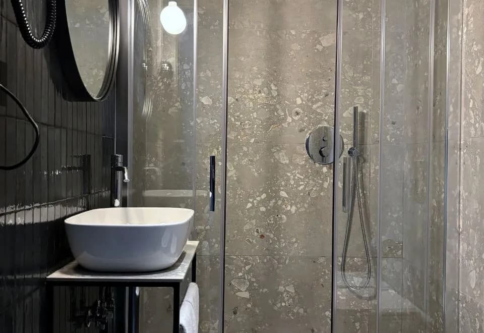 AV Hotel Milano