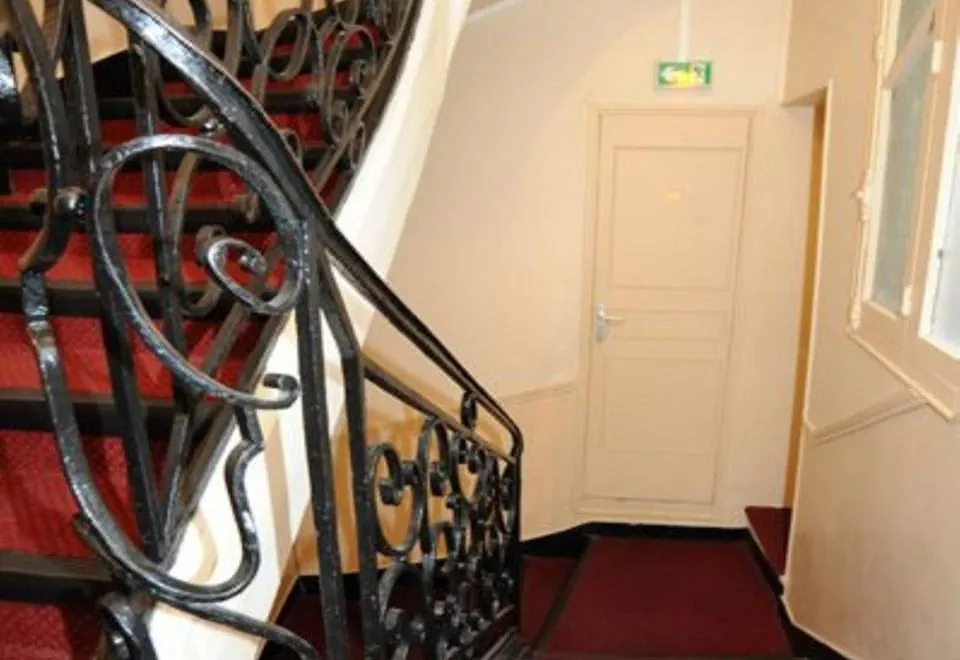 Sully Hôtel