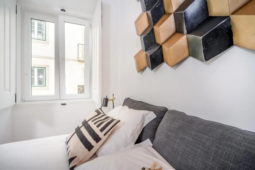 Bairro House Lisbon Charming Suites