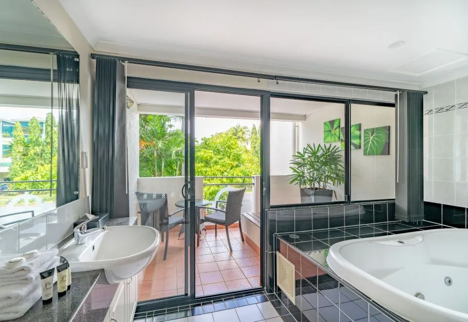 Regal Port Douglas