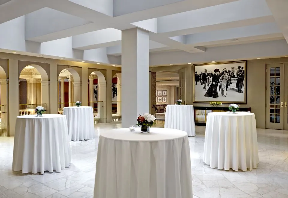 The Omni King Edward Hotel