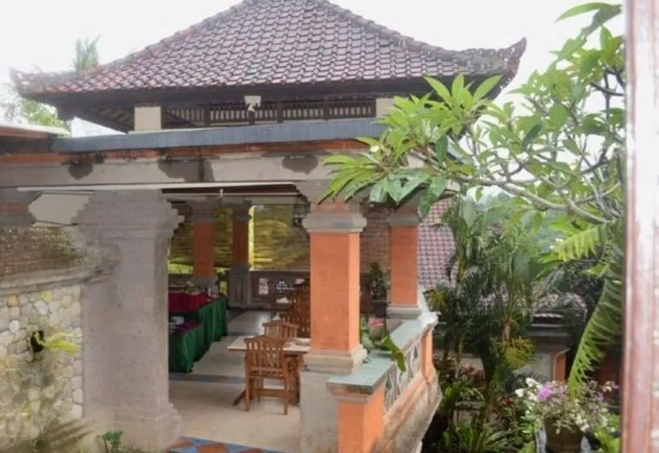 Nick's Hidden Cottages by Mahaputra