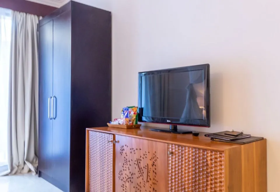 Indira Cottages