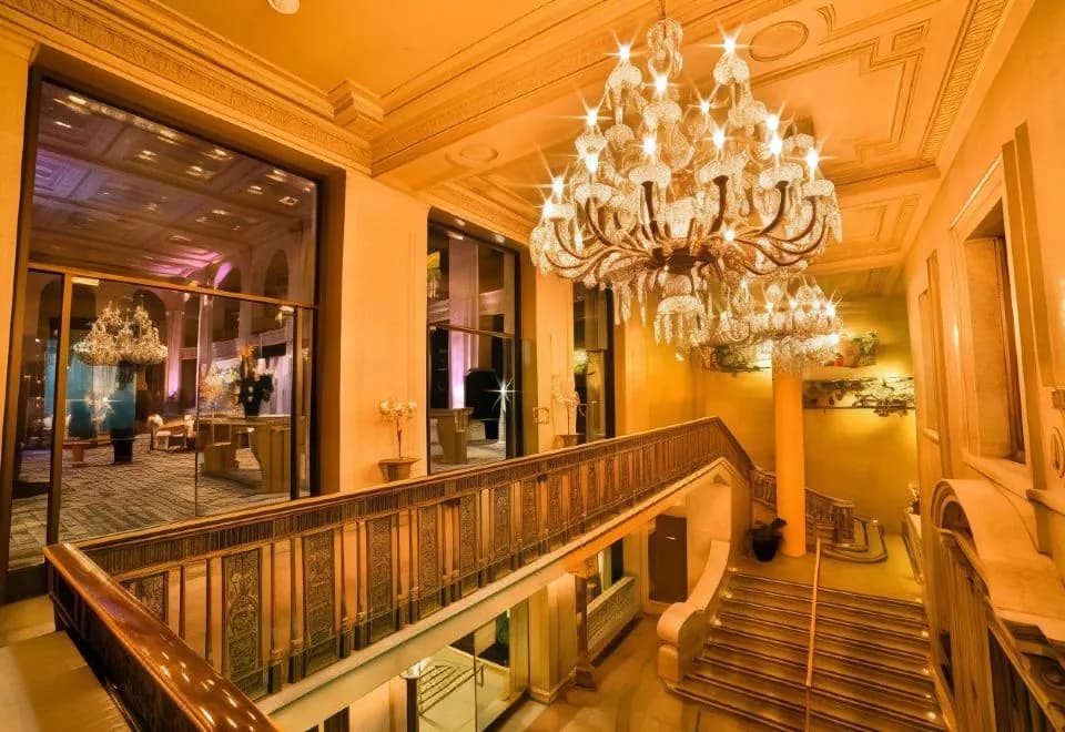 The Suites at 1King West