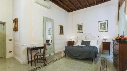 La Maison Dell'Orologio
