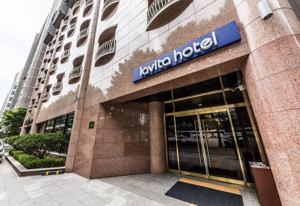 Lavita Hotel