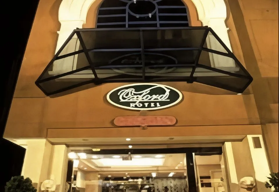 Oxford Hotel