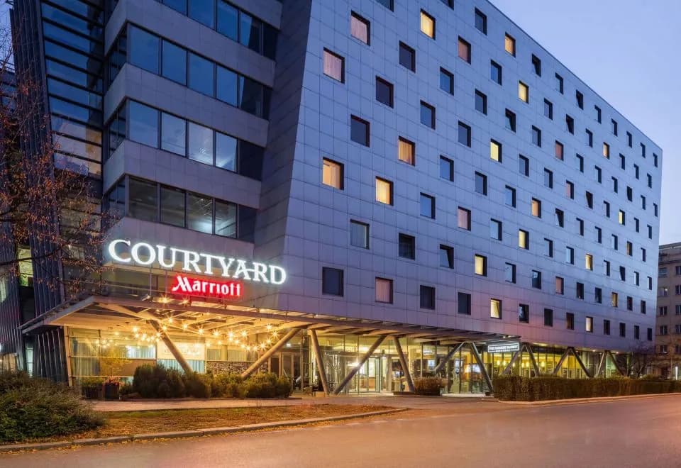 Courtyard by Marriott Prague City
