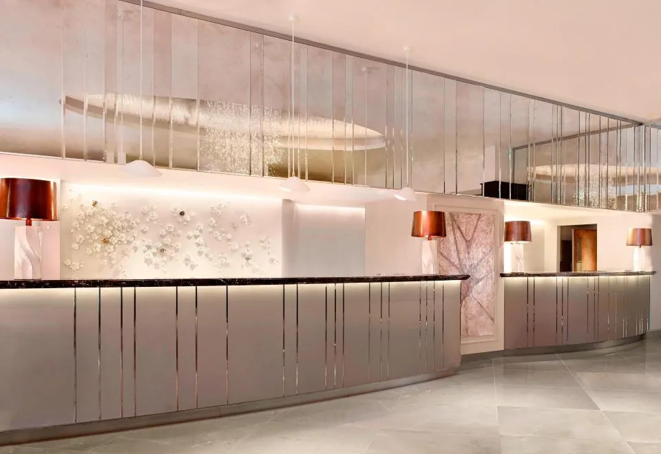 The Park Tower Knightsbridge, a Luxury Collection Hotel, London