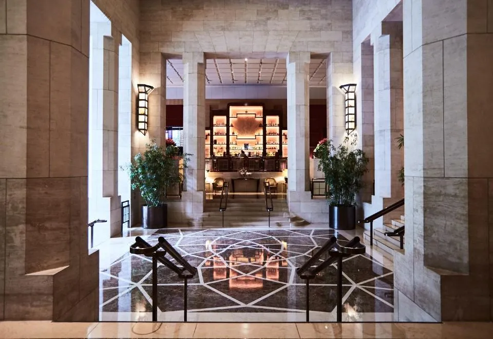 Four Seasons Hotel New York