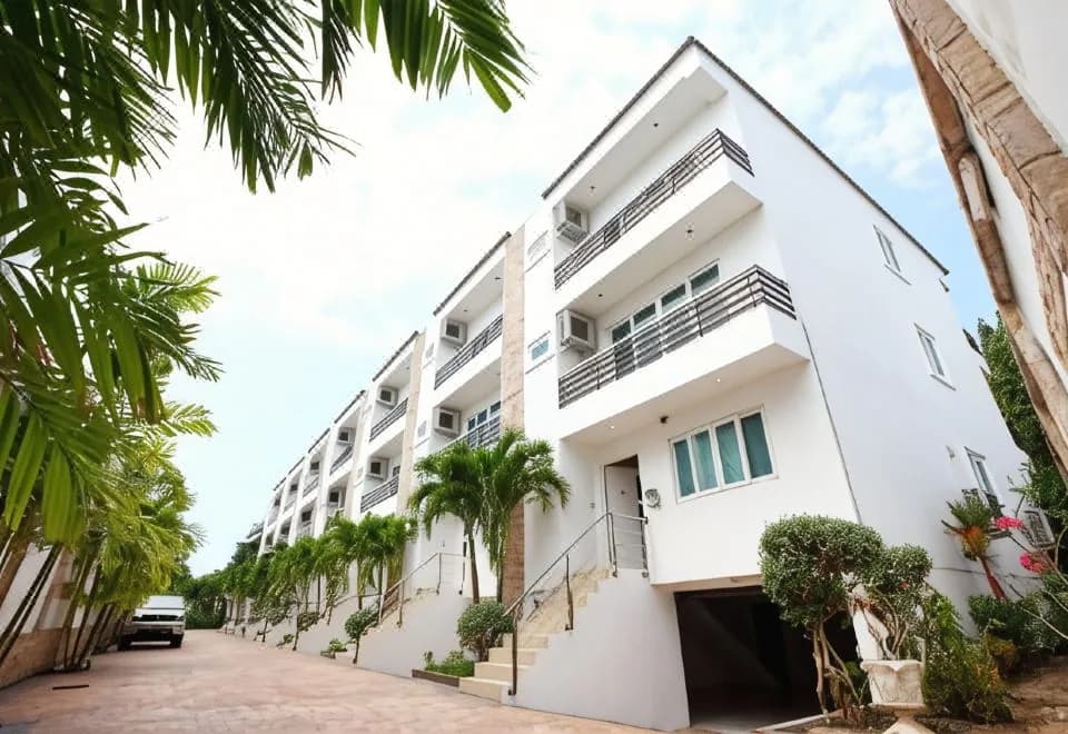 Wongamat Pool Villas by Pattaya Sunny Rentals